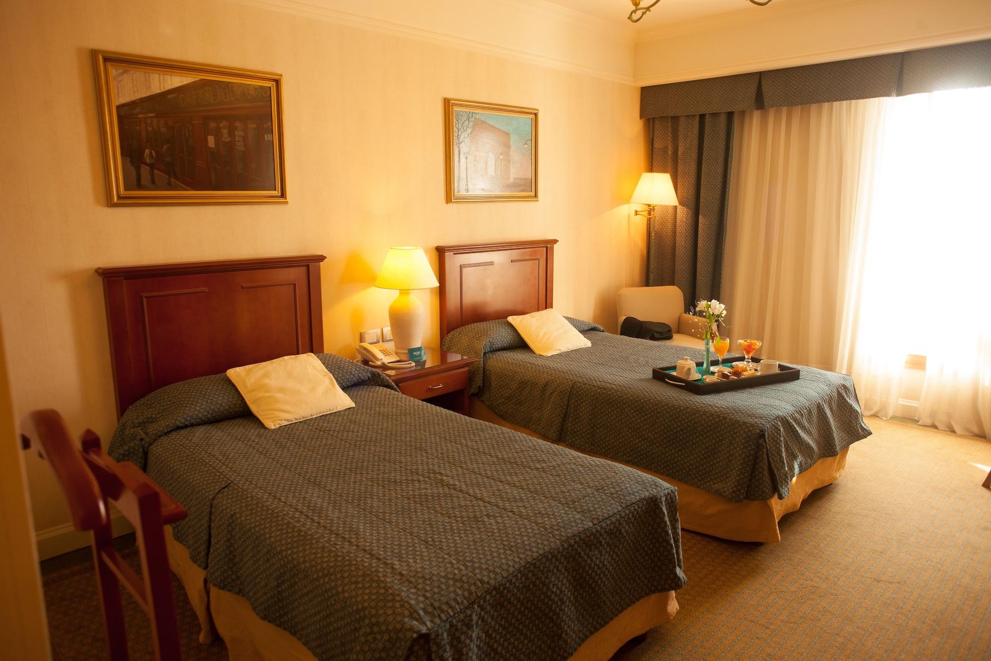 Epic Hotel Villa Mercedes Extérieur photo