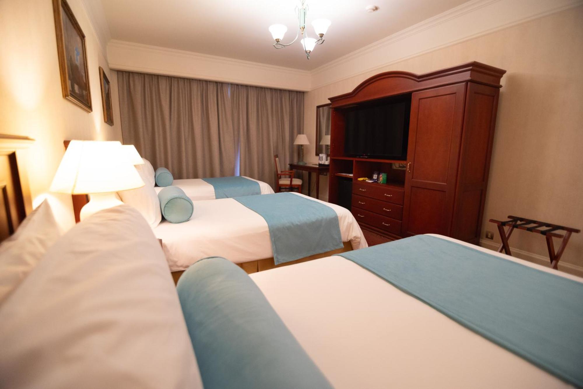 Epic Hotel Villa Mercedes Extérieur photo