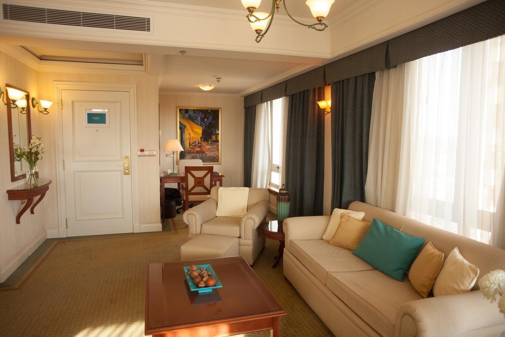 Epic Hotel Villa Mercedes Extérieur photo
