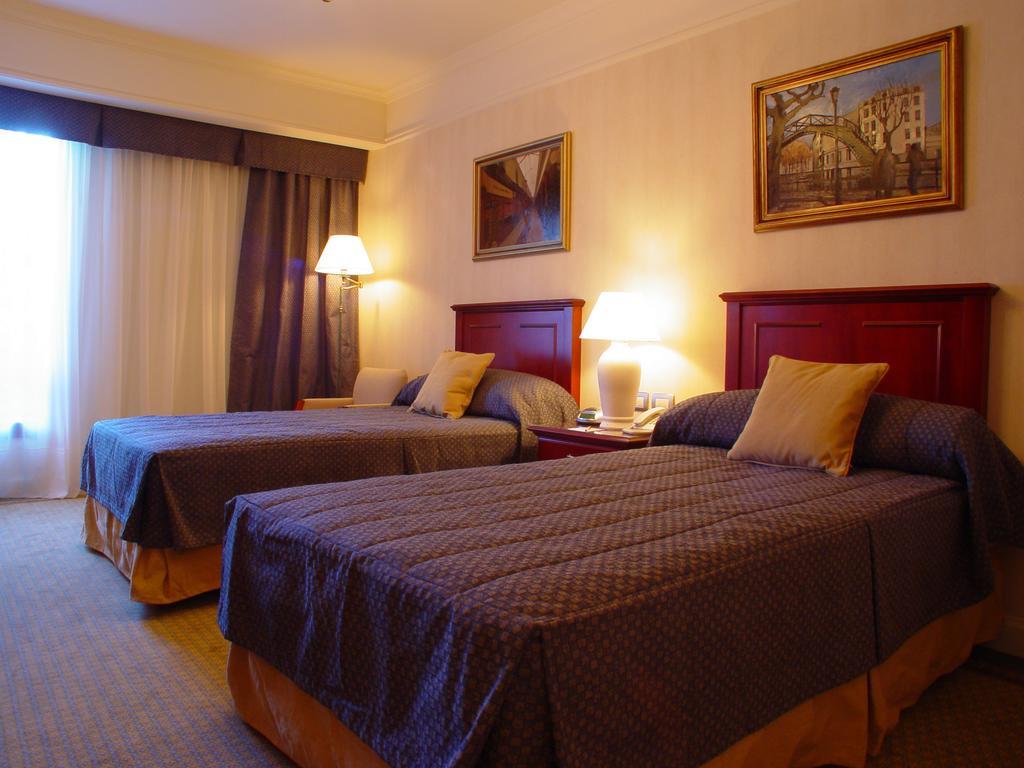 Epic Hotel Villa Mercedes Chambre photo